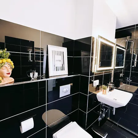 Apartmán Grosses & Modern Ausgestattetes Mit Terrasse *